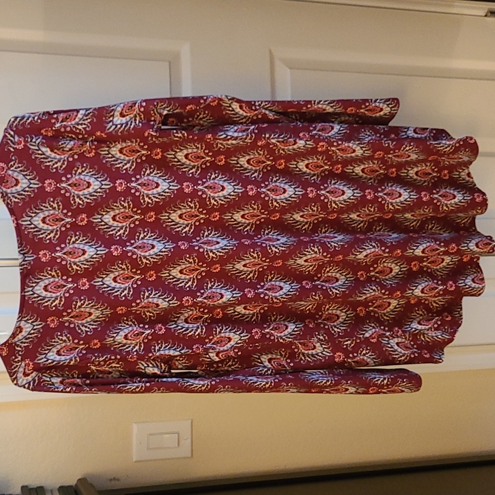 Buckle Top - Picture 6 of 7